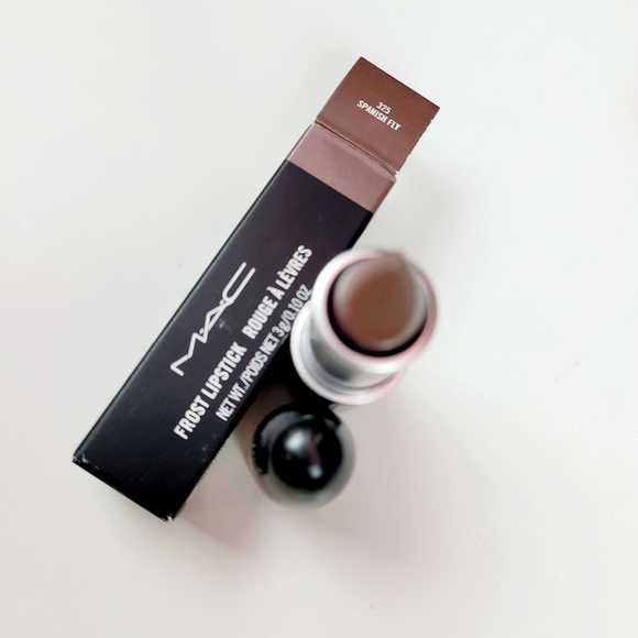 MAC Cosmetics Makeup Mac Frost Lipstick Full Size Spanish Fly 325